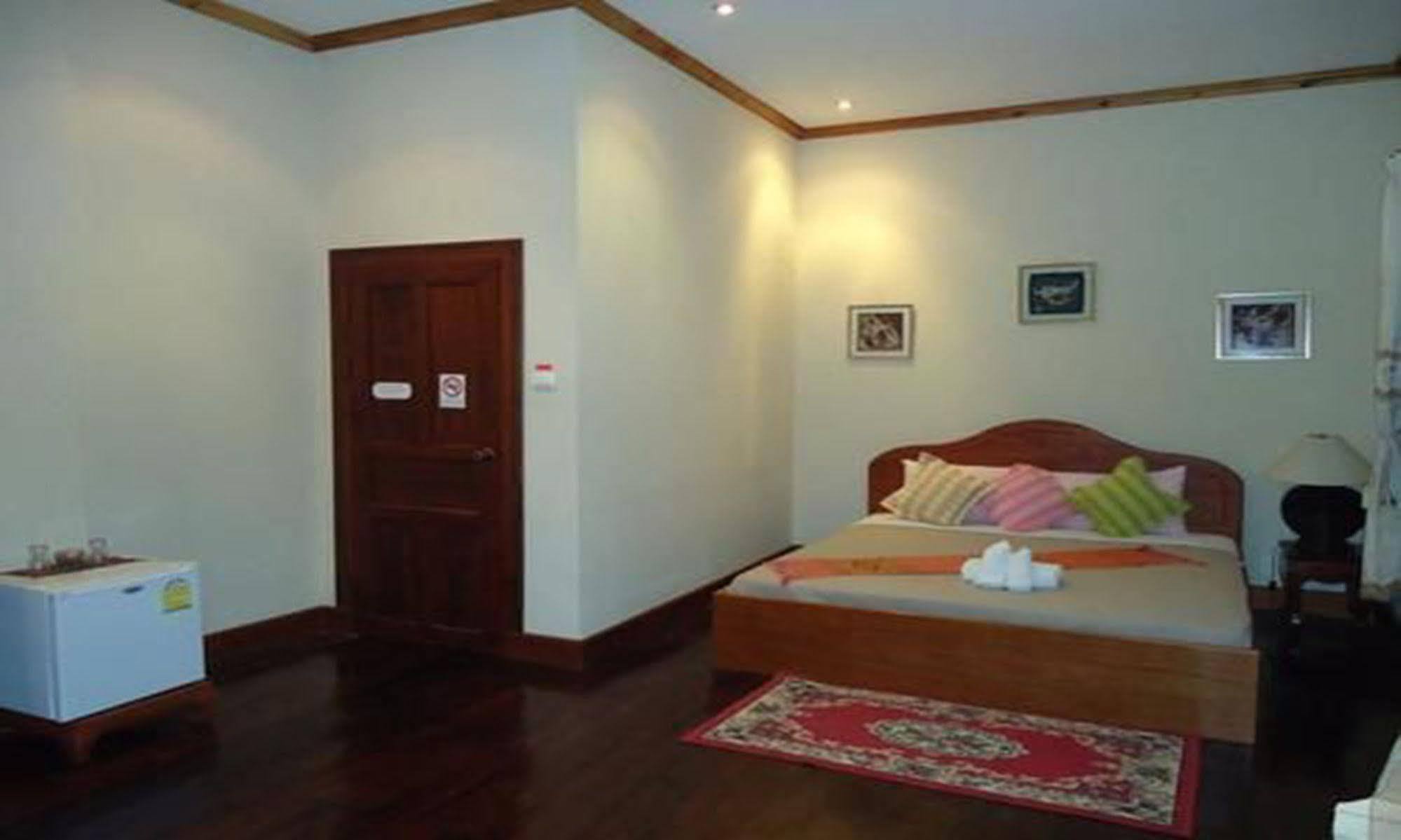 Villa Phathana Royal View Hotel Luang Prabang Exterior foto