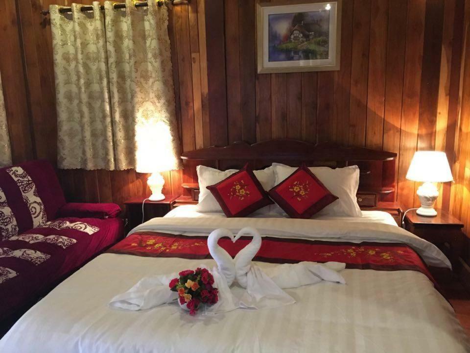 Villa Phathana Royal View Hotel Luang Prabang Exterior foto